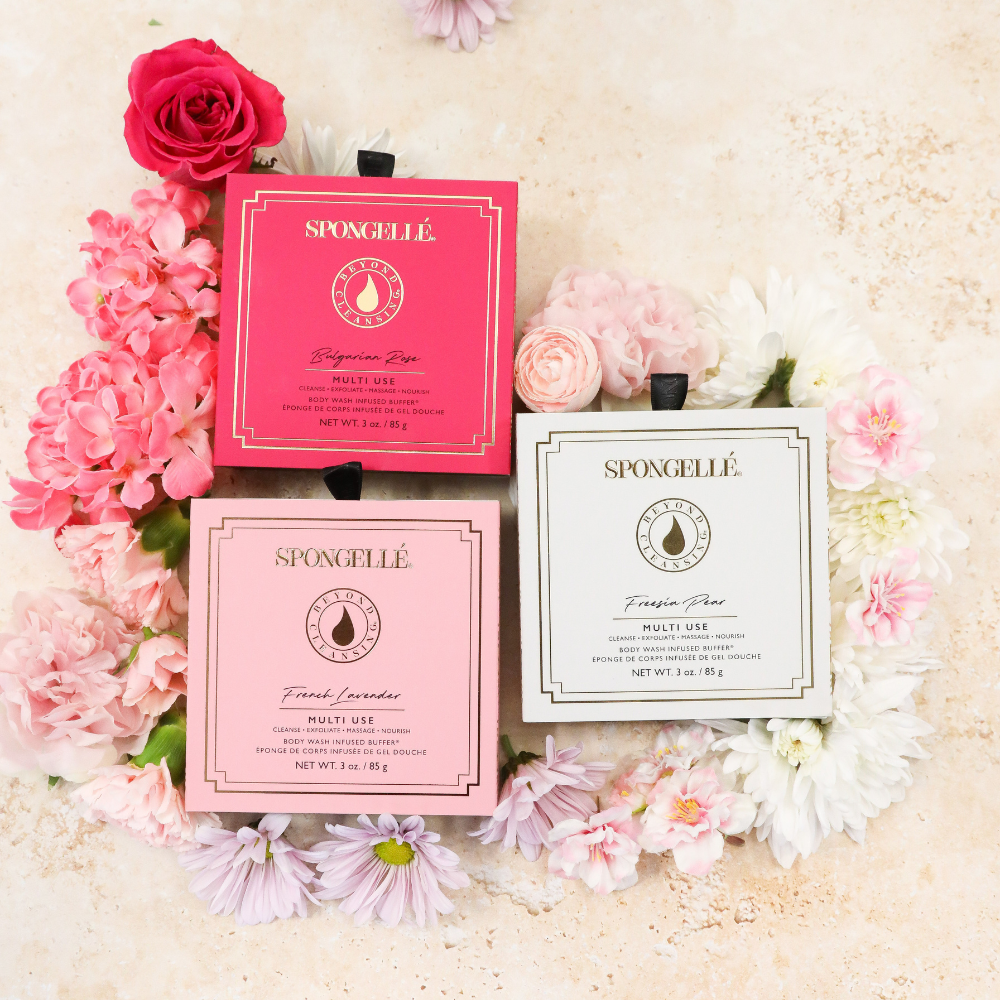Built-In Body Wash + Buffer | Floral Boxed Flower Set